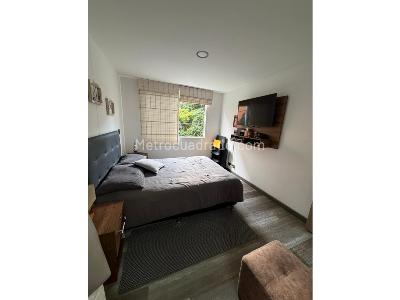 Apartamento de 3 alcobas en venta en Cumbres, Medellín, 76 m² · foto 12 de 20