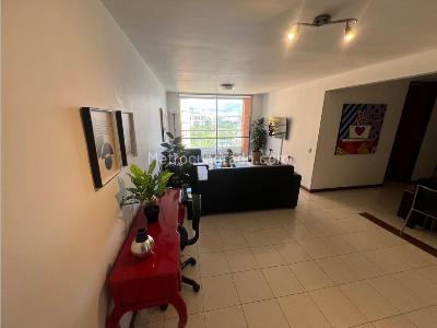Apartamento de 2 alcobas en arriendo en La Aguacatala, Medellín, 72 m² · foto 2 de 13