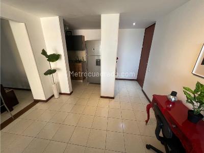 Apartamento de 2 alcobas en arriendo en La Aguacatala, Medellín, 72 m² · foto 6 de 13