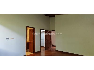 Casa de 4 alcobas en venta en El Tesoro, Medellín, 630 m² · foto 11 de 20