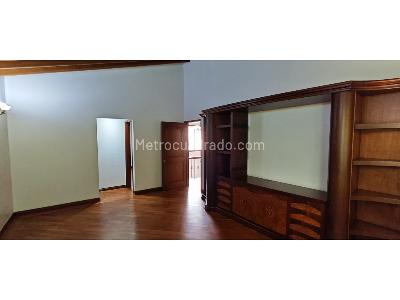 Casa de 4 alcobas en venta en El Tesoro, Medellín, 630 m² · foto 14 de 20