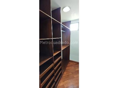 Casa de 4 alcobas en venta en El Tesoro, Medellín, 630 m² · foto 18 de 20