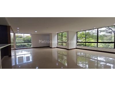 Apartamento de 4 alcobas en venta en La Linde, Medellín, 297 m² · foto 3 de 14