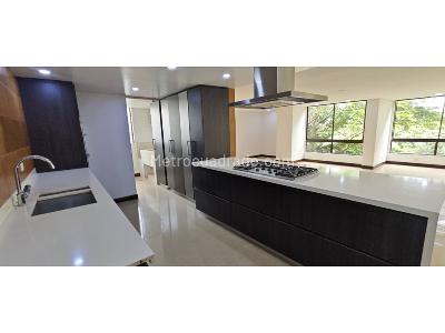 Apartamento de 4 alcobas en venta en La Linde, Medellín, 297 m² · foto 5 de 14