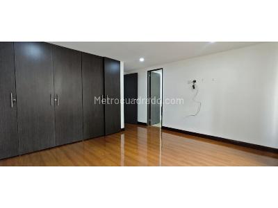 Apartamento de 4 alcobas en venta en La Linde, Medellín, 297 m² · foto 7 de 14