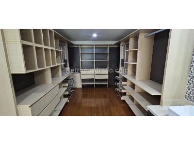 Apartamento de 4 alcobas en venta en La Linde, Medellín, 297 m² · foto 11 de 14