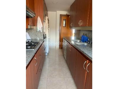 Apartamento de 3 alcobas en venta en Los Balsos, Medellín, 185 m² · foto 9 de 20