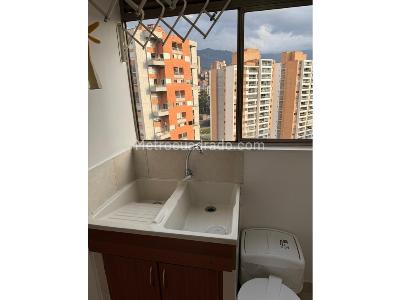 Apartamento de 3 alcobas en venta en Los Balsos, Medellín, 185 m² · foto 18 de 20