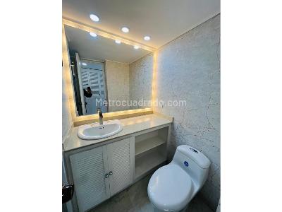 Apartamento de 3 alcobas en arriendo en Los Parra, Medellín, 150 m² · foto 7 de 12