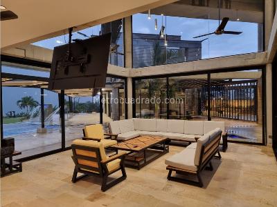 Casa de 5 alcobas en venta en Santa Fe De Antioquia, Medellín · foto 8 de 10
