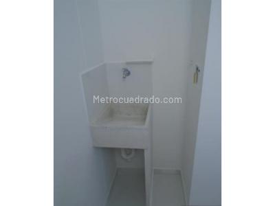 Apartamento de 2 alcobas en arriendo en Las Lomitas, Medellín, 51 m² · foto 9 de 9
