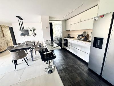 Apartamento en venta en San Julian, Medellín · foto 2 de 15