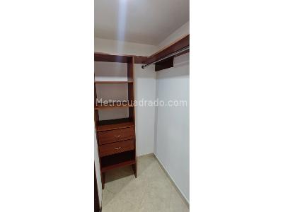 Apartamento en venta en Loma Del Indio, Medellín · foto 8 de 12