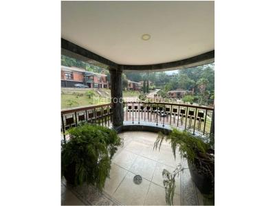 Casa de 5 alcobas en venta en La Calera, Medellín, 810 m² · foto 9 de 20