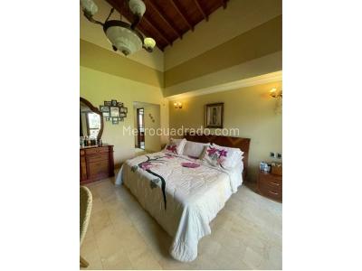 Casa de 5 alcobas en venta en La Calera, Medellín, 810 m² · foto 12 de 20