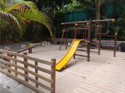 Apartamento de 3 alcobas en venta en Los Parra, Medellín, 130 m² · foto 13 de 14