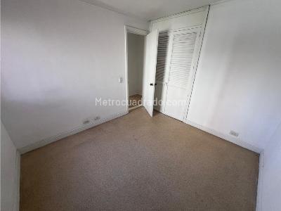 Apartamento de 2 alcobas en arriendo en Santa Maria De Los Angeles, Medellín, 70 m² · foto 4 de 10