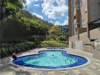 Apartaestudio en arriendo en Loma Del Indio, Medellín, 62 m² · foto 17 de 18