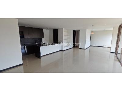 Apartamento en arriendo en Cola Del Zorro, Medellín · foto 2 de 20