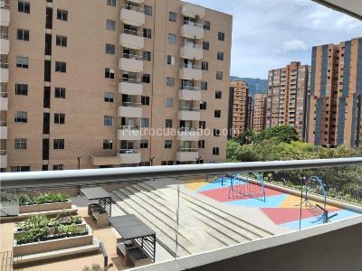 Apartamento de 3 alcobas en arriendo en Las Vegas, Medellín, 84 m² · foto 10 de 20