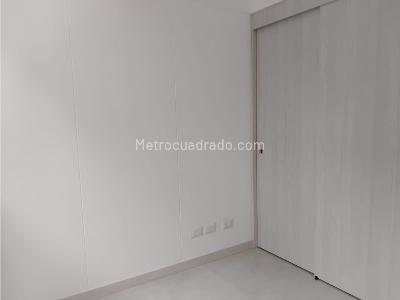 Apartamento de 3 alcobas en arriendo en Las Vegas, Medellín, 84 m² · foto 13 de 20