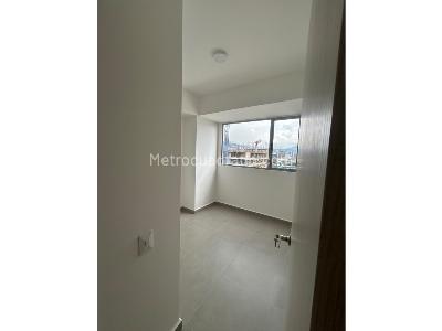 Apartamento de 3 alcobas en arriendo en Las Vegas, Medellín, 84 m² · foto 2 de 17