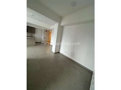 Apartamento de 3 alcobas en arriendo en Las Vegas, Medellín, 84 m² · foto 5 de 17
