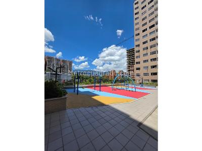 Apartamento de 3 alcobas en arriendo en Las Vegas, Medellín, 84 m² · foto 15 de 17