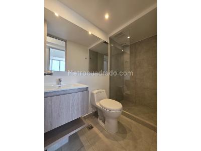 Apartamento de 3 alcobas en arriendo en Las Vegas, Medellín, 84 m² · foto 10 de 20