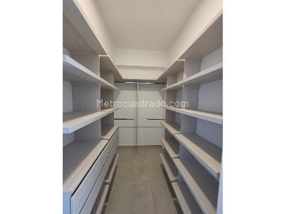 Apartamento de 3 alcobas en arriendo en Las Vegas, Medellín, 84 m² · foto 12 de 20