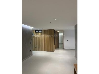 Apartamento de 2 alcobas en arriendo en Zuñiga, Medellín, 106 m² · foto 4 de 8