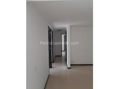 Apartamento en venta en Itagui, Medellín · foto 2 de 13