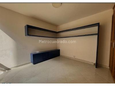 Apartamento de 3 alcobas en venta en Patio Bonito, Medellín, 116 m² · foto 17 de 20