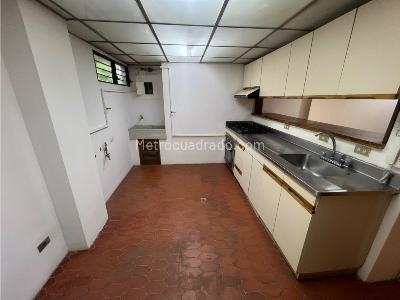 Apartamento en venta en Zuñiga, Medellín · foto 3 de 15