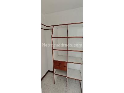 Apartamento de 3 alcobas en arriendo en San Julian, Medellín, 75 m² · foto 9 de 15