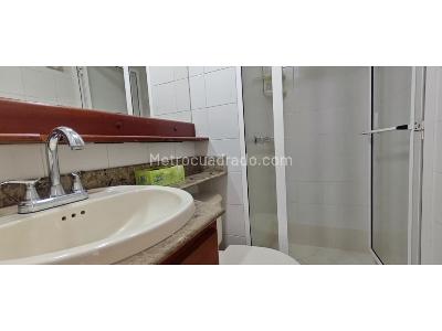 Apartamento de 3 alcobas en arriendo en San Julian, Medellín, 75 m² · foto 11 de 15
