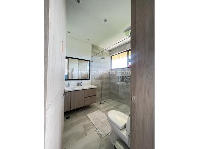 Casa de 5 alcobas en venta en El Retiro, Medellín, 690 m² · foto 13 de 14