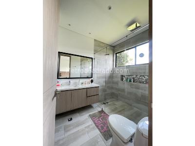 Casa de 5 alcobas en venta en El Retiro, Medellín, 690 m² · foto 14 de 14