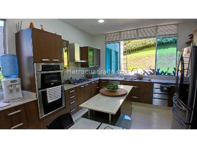 Casa de 4 alcobas en venta en Las Palmas, Medellín, 600 m² · foto 6 de 20