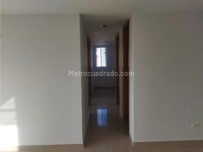 Apartamento en venta en El Carmelo, Medellín · foto 7 de 15