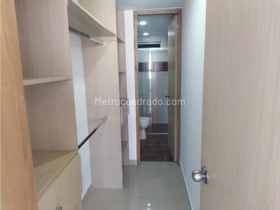 Apartamento en venta en El Carmelo, Medellín · foto 12 de 15
