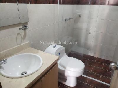 Apartamento en venta en El Carmelo, Medellín · foto 14 de 15