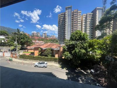 Apartamento de 3 alcobas en venta en La Abadia, Medellín, 180 m² · foto 6 de 19