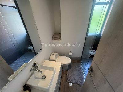 Apartamento de 3 alcobas en venta en La Abadia, Medellín, 180 m² · foto 17 de 19
