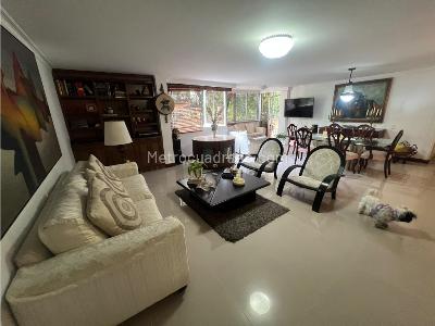 Apartamento en venta en Patio Bonito, Medellín · foto 4 de 13