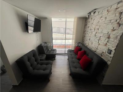 Apartamento de 3 alcobas en venta en San Jose, Medellín, 58 m² · foto 2 de 11