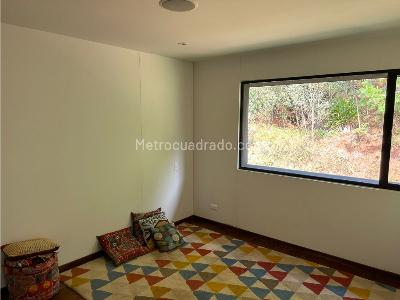 Apartamento en venta en El Retiro, Medellín · foto 4 de 15