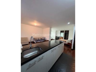Apartaestudio en venta en El Tesoro, Medellín, 66 m² · foto 4 de 9