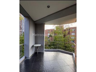 Apartaestudio en venta en El Tesoro, Medellín, 66 m² · foto 5 de 9