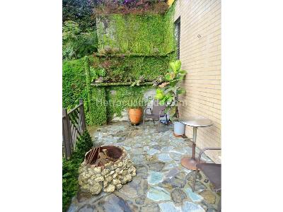 Casa de 5 alcobas en venta en Loma Del Escobero, Medellín, 1000 m² · foto 7 de 20